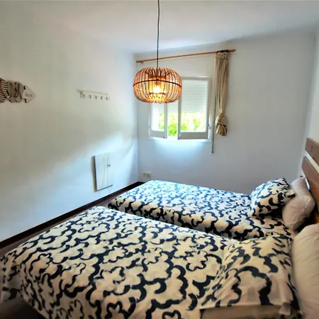 Sant Trop 5 Pax Apartamento *